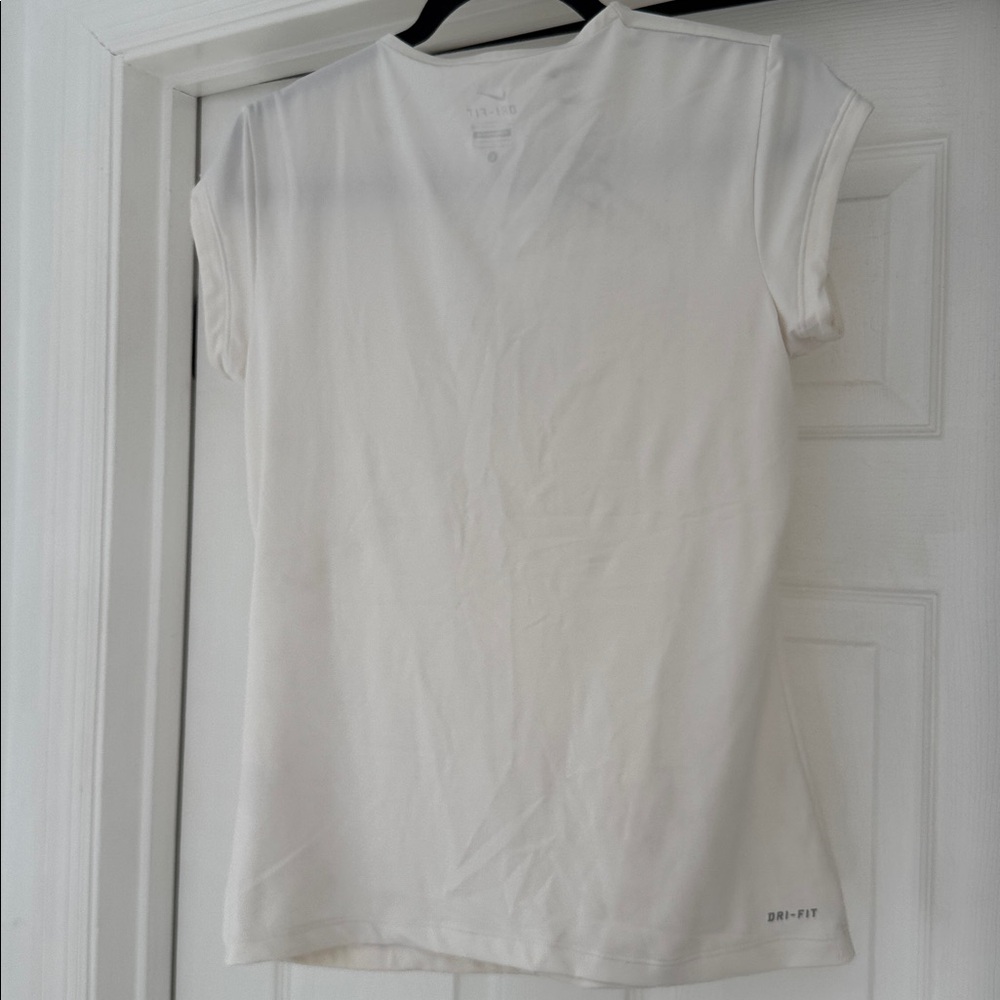 NWOT Nike Pure Cap Sleeve Dri-Fit Tee - Picture 5 of 6